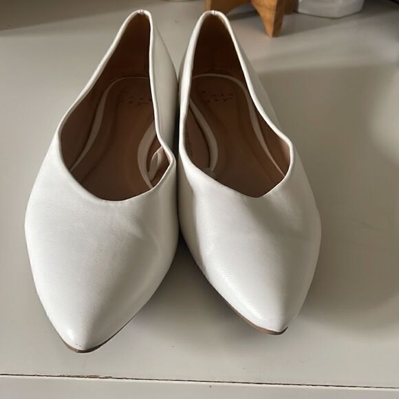 A new day white flats size 8.5 - Picture 2 of 8